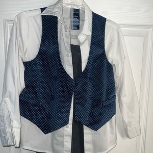Boys size 6 nautica suit set